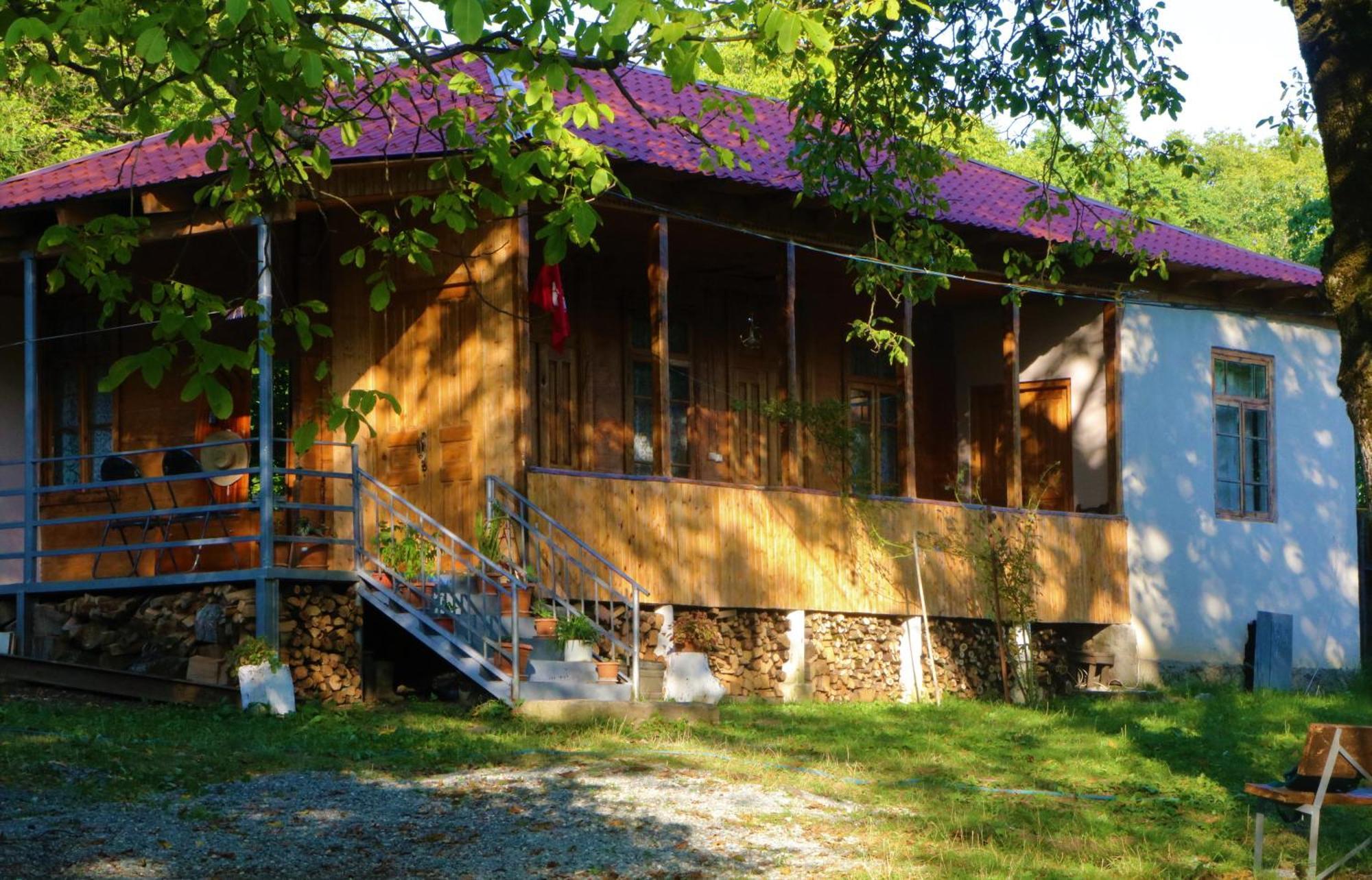 Kipiani Guest House Ყიფიანის Სახლი Khvanchkara Exterior foto